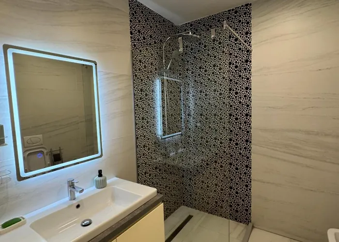 Premium 2 Apartamento Tirana