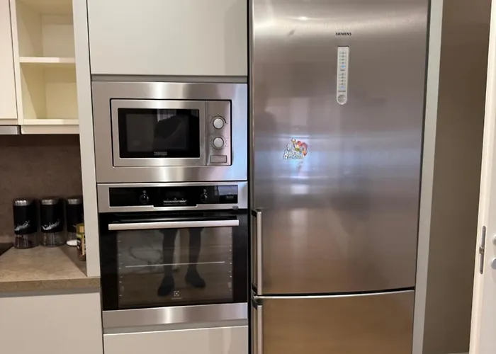 Premium 2 * تيرانا